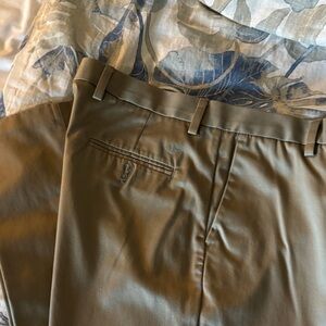 Dockers Men's Khaki Dress Pants